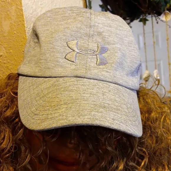 Ladies Under Armour Baseball Cap - Picture 1 of 7